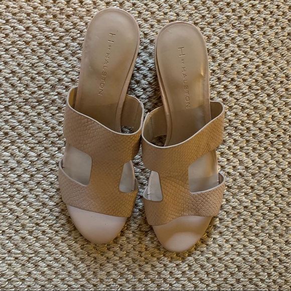 Halston Heritage Shoes - Halston H Sandals in Blush